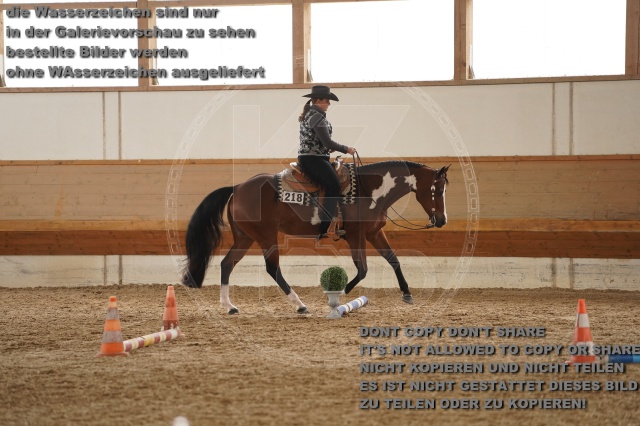 s_A_901803.JPG